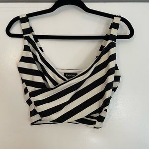 Bebe crop top
